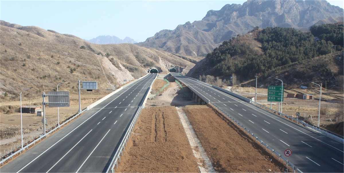 承德至秦皇高速公路承德段第五合…_久阳机械 承德至秦皇高速公路承德段第五合…_久阳机械