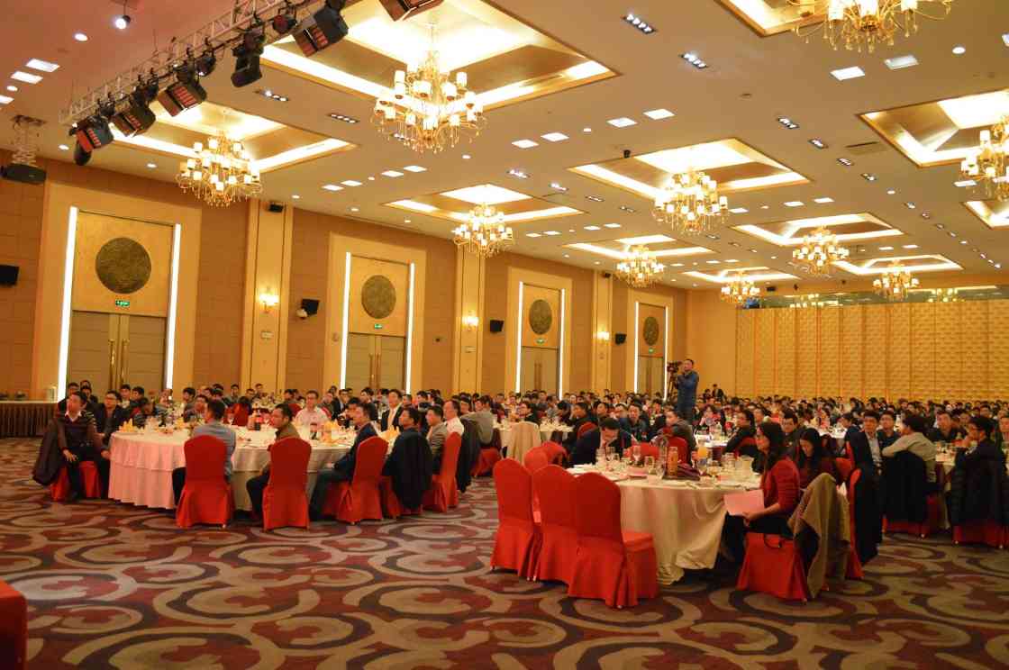 2016华特尾牙1.JPG “革故鼎新,为梦前行”-- 华特集团2016年尾牙年会圆满举办_久阳机械