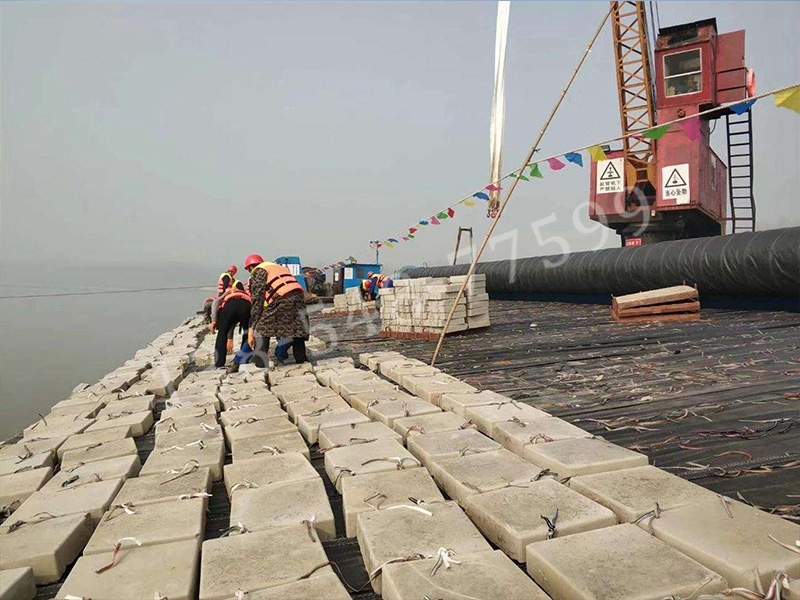 软体排施工_久阳机械 1-210926150KL11.jpg