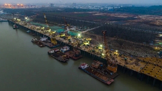 江西省港口集团拼搏三季度 干劲拉满“加速跑”_久阳机械