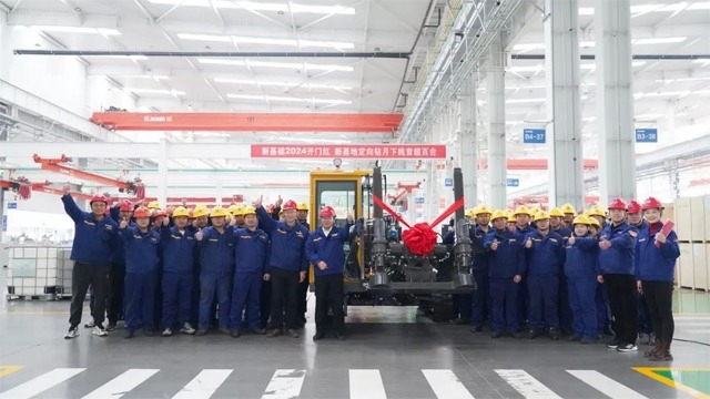 单月下线首超百台......徐工基础创造新速度!_久阳机械 单月下线首超百台......徐工基础创造新速度!_久阳机械