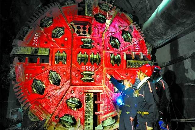 淮北矿业这一“大国重器”掘出“新质生产力”_久阳机械