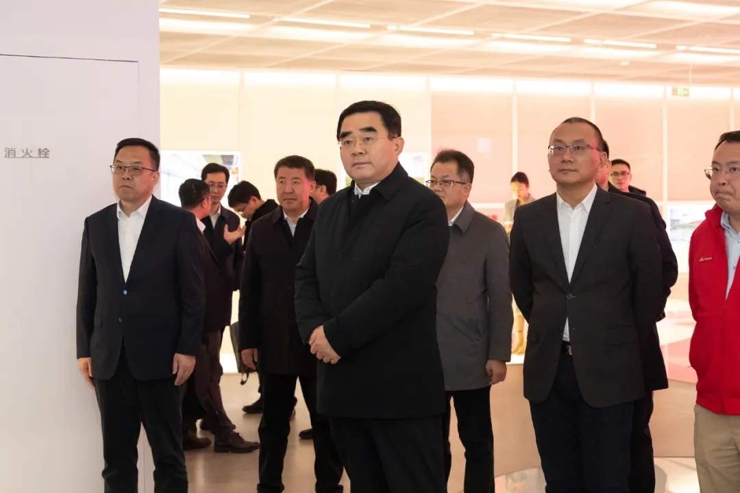 山东重工集团与京东集团签署战略合作协议_久阳机械