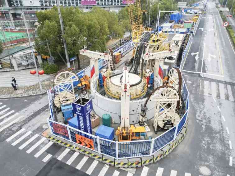 铁建重工国产首台水务行业竖井掘进机成功应用，助力上海市政重点工程建设_久阳机械