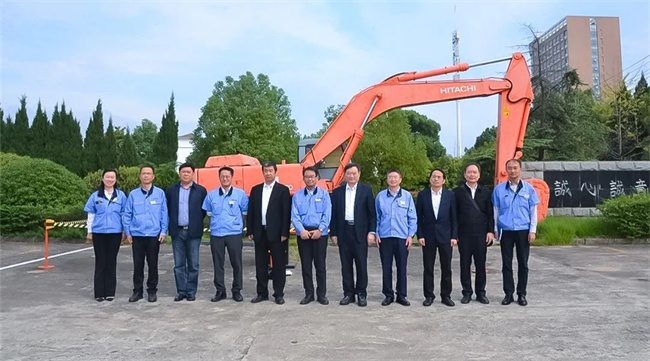苏子孟会长一行与日立建机（中国）有限公司领导座谈交流
