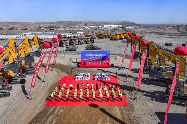 焕新升级，成套出击！徐工百台成套矿山装备在西北市场交付_久阳机械