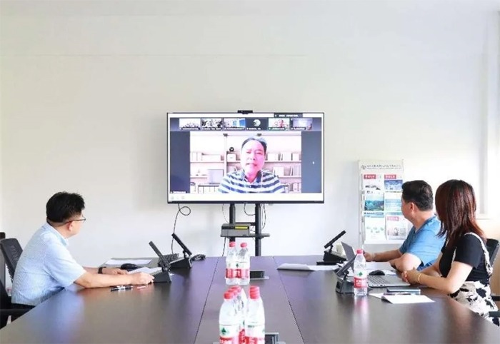 协会团体标准《混凝土制品压振一体成型机》启动会暨第一次工作会议顺利召开