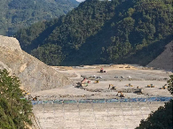 国内首台7米直径反井钻机施工的排风竖井贯通