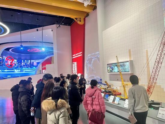 战略伙伴回访 | 湖北齐信团队赴我司参观交流_久阳机械