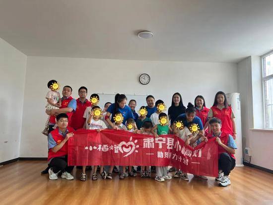 藏在塑料瓶里的温暖_久阳机械