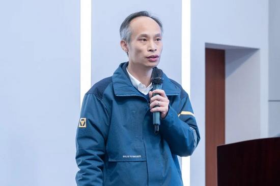 启新程 攀高峰 · 2026徐工道路营销工作会议聚势谋远，共_久阳机械