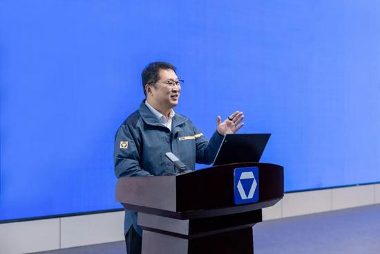 启新程 攀高峰 · 2026徐工道路营销工作会议聚势谋远，共_久阳机械