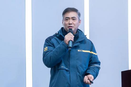 启新程 攀高峰 · 2026徐工道路营销工作会议聚势谋远，共赴征途_久阳机械
