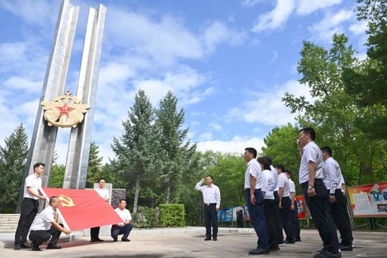“站”上新台阶 再踏新征程_久阳机械