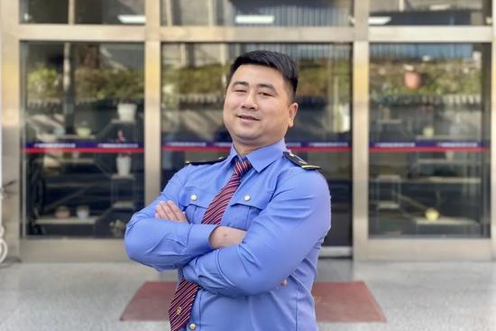 来自机务段的他，随队勇夺“湘超”冠军！_久阳机械